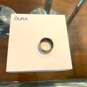 Men’s Silver Health/Sleep Tracking Oura Ring (gray tone) size 11 👽